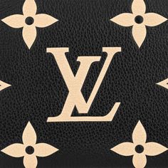 Louis Vuitton Monogram Pochette, Louis Vuitton Cosmetic Pouch, Black Lv Wallet, Louie Vuttion Key Pouch, Pochette Louis Vuitton, Black Louis Vuitton Key Pouch, Louis Vuitton Wallet Black, Watch Wallpaper, Christmas Trends