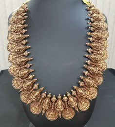 Gold Necklace Models, Jewellery Model, G Necklace, Hyderabadi Jewelry, Small Earrings Gold, Temple Jewellery Earrings