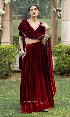 Velvet Lehangas, Velvet Lehenga Designs, Red Velvet Lehenga, Design Lehenga, Rajputi Dress, Long Frock Designs, Indian Skirt, Red Shawl