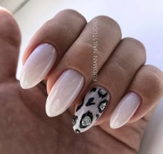 Nail Art Designs Short Nails, Nail Art Designs Short, Bandana Nails, Black Acrylic Nail Designs, Leopard Nail Designs, Short Nails Ideas, Nagellack Trends, Art Pretty, Leopard Print Nails