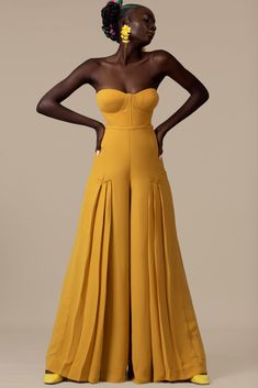 This S C Q U E E Z E by Sheye Oladejo Collection Is All About “Confidence, Curiosity, and Adventure” Nigerian Styles, Fashion Pictures, Look Fashion, Classy Outfits, African Fashion, Wizard, Runway Fashion, Fashion Inspo Outfits, Dress To Impress