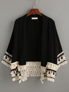 Shop Contrast Tassel Trimmed Kimono online. SheIn offers Contrast Tassel Trimmed Kimono & more to fit your fashionable needs. Moda Kimono, Kimono Online, Look Boho Chic, Kimono Vintage, Estilo Hippie, Trendy Dress Outfits, Mode Boho, Trendy Fashion Tops