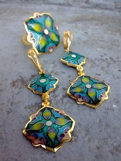 Cloissone Jewelry, Gold Enamel Jewelry, Cloisonne Enamel Jewelry, Precious Metal Clay Jewelry, Faberge Jewelry, Art Nouveau Earring, Art Jewelry Design, Hand Painted Earrings