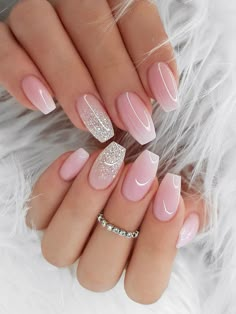 1 Baby Girl Shower Nails, Maternity Shoot Nail Ideas, Nails For Baby Shower Girl, Girl Baby Shower Nails, Baby Pink Nails With Design, Baby Pink Nail Designs, Baby Shower Nails Girl, Birth Nails, Shower Nails