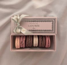 Nancy Core, Blair Waldorf Aesthetic, Laduree Paris, Lace Parasol, Spoiled Brat, Cherry Wine, Soft Pink Theme, Soft Aesthetic, Bakery Shop