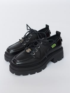 collection-all-footwear, collection-happy-sad, Loafers With Laces, Shoe Shopping, Black Clothes, Lazy Oaf, Melissa Shoes, Black Loafers, Strap Shoes, Dog Neck, Pretty Shoes