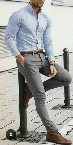 Mens Business Casual Outfits, Formal Men Outfit, Mens Fashion Business, Men Fashion Casual Shirts, Formal Mens Fashion, Stylish Men Casual, Fashion Business Casual, Gray Pants, Outfit Jeans