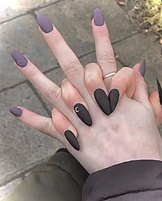 Best Friends Nails Ideas, Unghie Matching Bff, Matching Nails For 3, Bestie Matching Nails Ideas, Matching Nails For Besties Acrylic, Matching Nails With Sister, Start Of School Nails, Nail Designs For Best Friends