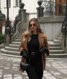 Worship Women, Europe Winter Outfits, Cute Professional Outfits, Interview Outfits, Cute Work Outfits, Corporate Outfits, Casual Hairstyles, A Goddess, Girls Outfits