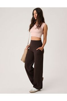 THE LOOK: Lightly brushed with a matte finish. Trouser./THE FEEL: Lightweight & buttery-soft. Just a hint of compression./THE MOVES: Low-to-medium intensity workouts. Busy WFH/errands days./Accessibility deets: wide leg opening and tagless label to m Look Wide Leg, Joggers Women, Activewear Trends, Room Inspired, Boot Cut Leggings, Aerie Real, Offline By Aerie, Bra Dress, Vsco Girl