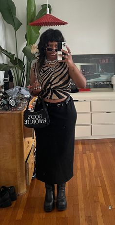 which us our fav 🤔 | TikTok Alt Black Woman Outfit, Casual Cozy Outfits, Baddie Outfits Black Women, Plus Size Black Women Fashion, Alt Woman, Alt Black Woman, Venus Fashion, Curvy Outfits, New Classic