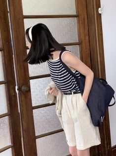 Japanese Summer Street Style, Jjk Fashion, Simple Code, Japanese Summer, Laid Back Outfits, Uni Outfits, Wearing Clothes, Fashion Lookbook