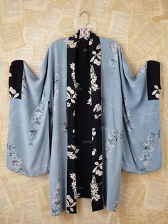 Butterfly Kimono, Printed Kimono Jacket, Cherry Blossom Girl, Printed Kimono, Kimono Vintage, Kimono Design