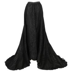 Anonyme - Long asymmetrical black lace skirt. No size label, it fits a 36FR. Additional information: Condition: Very good condition Dimensions: Waist: 32 cm - Hips: 48 cm - Front length: 107 cm - Back length: 160 cm Seller Reference: FJ109 Lace Overskirt, Black Lace Skirt, Size Label, Black Skirt, Aesthetic Outfits, It Fits, Lace Skirt, Black Lace, Fashion Outfits