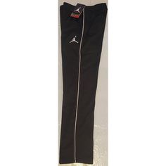 100% Authentic Brand New!!! Nike Boys Air Jordan Logo Jumpman Therma-Fit Sweatpants Color: Black/White 952747 023 Size Large Drawstring At Waist Air Jordan Jumpman Logo On Left Side Of Pants Pockets On Each Side 100% Polyester Machine Washable Nike Air Jordan Sweatpants, Nike Sweatpants Girls, Gray Nike Sweatpants, Nike Grey Sweatpants, Grey Nike Joggers, Black Nike Joggers, Air Jordan Logo, Black Nike Sweatpants, Boy Sweatpants