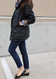 Barbour Style, Looks Jeans, Prep Style, Barbour Jacket, Carrie Bradshaw, Fall Clothes, 가을 패션, Fall Winter Style, Mode Inspiration