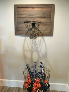 Basketball Room, Sport Bedroom, Sports Room, A Basketball, Basketball Hoop