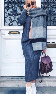 Hijabi Outfit Inspiration, Knitted Winter Dress, Stylish Street Style, Hijabista Fashion, Hijabi Outfit