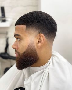 Short Hair Black Men, Temp Fade Haircut, Fade Haircut Curly Hair, Taper Fade Curly Hair, Caesar Haircut