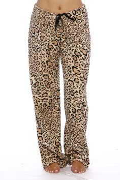 Just Love - Women's Plush Pajama Pants - Petite to Plus Size Pajamas (Leopard, X-Small) - Walmart.com Plus Size Pyjamas, Plush Pajama Pants, Cute Pajama Sets, Plus Size Pajamas, 2000s Fashion Outfits, Cute Pajamas, Swaggy Outfits, Mode Inspo, Looks Style