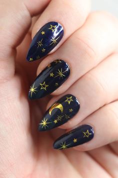 Ariana Nails, Nails Sun, Ball Nails, Bohemian Nails, Star Nail Designs, Star Nail, Nagellack Trends, Cute Short Nails, Star Nail Art