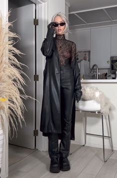 Goth Chic Aesthetic, Chic Alternative Outfits, Matrix Inspired Outfit, Grunge Work Outfit Corporate Goth, Leather Pants Outfit Going Out, Chic Outfits Edgy, Goth Outfit Inspo, Goth Chic, Edgy Chic