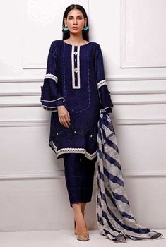 Kurta Designs Neck Design, Kurta Designs, Everyday Fashion, Latest Fashion, Tunic Tops, Lace, Sleeves, Fashion Design, Instagram Churidar, Kurti, Sleeve Designs, Affordable Fashion, Kimono Top, Cover Up, Stylish, Lace, Fabric #fashiontrend #gota #dresses #women #trendydress #pakistanidresses #pakistanidress #gotawork #workdresses #workdress Western Dresses, Affordable Fashion, Frocks, Simple Designs, Kurti, Latest Fashion Trends, Kimono Top, Dress Shoes, Dresses For Work Sewn Flowers, Gotta Patti Work, Kurti Style, Long Kurti Designs