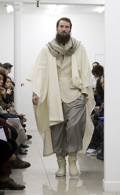 Star Wars Fashion, White Clothing, Fashion Mode, Men Looks, Costume Design, Look Cool, Unique Fashion, A Man, High Fashion