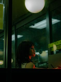 Korean Cinematic Photography, Green Movie Scenes, Wong Kar Wai Aesthetic Green, Retro Photography Ideas, Wong Kar Wai Aesthetic Photography, Wong Kar Wai Stills, Color Grading Reference, Wong Kar Wai Inspired Photoshoot, Edgy Photography Aesthetic