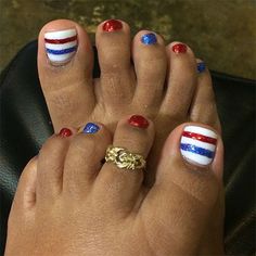 ten Cute Fourth Of July Toe Nail Art Designs, Suggestions, Trends & Stickers 2015 | 4th Of July Nails | Nail Design Pedi Inspiration, Nails Styles, Patriotic Nails, Gel Pedicure, Fourth Of July Nails, Summer Toes, Nagellack Trends, Summer Toe Nails, Cute Toe Nails