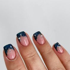 Night Sky Nails, Sky Nail Art, Sky Nails, Flower Nail Art, The Calm, The Night Sky, Mani Pedi, Flower Nails, Nail Artist