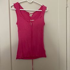 Nwt Guess Pink Top Size: M Good Condition Stretchy Never Worn Tags Attached Casual Pink Top, Cleo Sertori, Shoes List, Pink Lace Blouse, Orange Bodysuit, Teal Shirt, Me Core, Corset Bodysuit, White Blouse Top