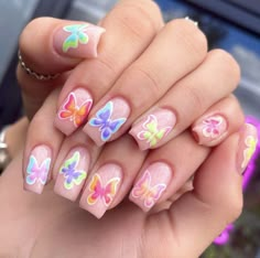 Rainbow Butterfly Nails, Nail Themes, Nail Polish Ideas Easy, Butterfly Nail Designs, Square Press On Nails, Butterfly Nails, Art Deco Nails, Cute Acrylic Nail Designs