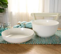 Don't leave it on a pot on the stove. Be proud to bring what you've perfected straight to the table in this porcelain serving bowl set. From Home Reflections®. Serving Bowl Set, Dining Table Top, Don't Leave, Be Proud, The Table, Serveware, Bowl Set, Stove, From Home