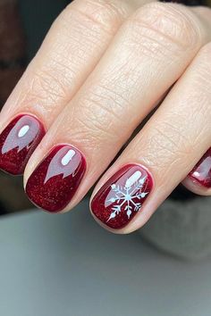 Red And Silver Nails, Christmas Nails Easy, Snowflake Nails, Red Nail, Shellac Nails, Festival Nails