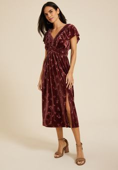 Velvet Jacquard Midi Dress - Only Jeans, Jumpsuits And Romper, Curvy Jeans, Red Midi Dress, List Style, Dress Size Chart, Dress Red, Velvet Dress, Dress Materials