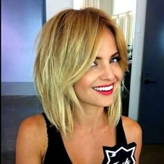 wavy bobs 2015 - Google Search Latest Bob Hairstyles, Aline Bob, Blonde Bob Haircut, Mid Length Hair, Blonde Bobs, Bob Haircuts, Hair Envy, Blonde Bob, Love Hair