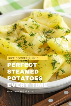 Do you know you can make great tasting steamed potatoes in your rice cooker? Lets see how! Rice Cooker Potatoes, Steam Potatoes, Cuckoo Rice Cooker, Steamed Zucchini, Pasta Side, Steamed Potatoes, Making Baked Potatoes, Rice Cooker Recipes, Pasta Sides