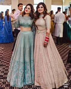 Indian Wedding Gowns, Indian Outfits Lehenga, Wedding Lehenga Designs, Lehnga Dress, Bridal Lehenga Collection, Indian Bridal Lehenga, Designer Bridal Lehenga, Choli Designs, Indian Bridal Dress