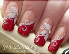 arabesque nail art by ~Tartofraises on deviantART Nagel Design, Nagellack Trends, Fingernail Designs, Nagel Tips, Holiday Nail Art, Ideas Nails, Xmas Nails, Christmas Nail Designs, Fabulous Nails