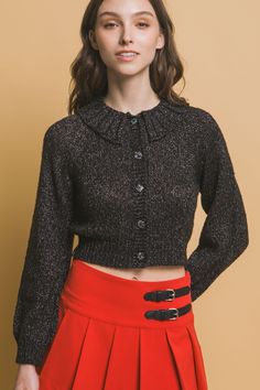 Elevate your wardrobe with our Short Collared Sweater. This elegant piece features a chic short collar and is crafted from a luxurious fabric blend. The classic Black color adds a timeless and versatile element to this sophisticated design. Key Features: Fabric: Made from 90% acrylic, 7% polyester, and 3% metallic, providing a soft, durable, and subtly shimmering finish. Fit: Designed for a flattering fit with a short collar that enhances its refined look. Color Options: Available in a classic B Collared Sweater, Stylish Sweaters, Chic Sweaters, Collar Sweater, Plus Size Maxi Dresses, Chunky Knits Sweater, Sophisticated Design, Metallic Thread, New Arrival Dress