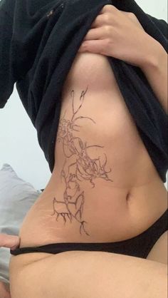 Waist Tattoos, Tattoos Geometric, Stomach Tattoos, Cute Tattoos For Women, Dope Tattoos, Little Tattoos