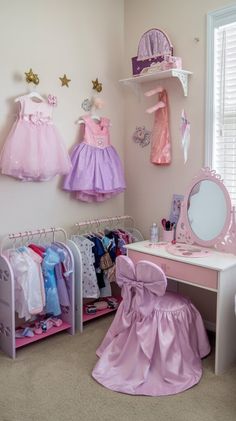 10 Magical Kids' Room Ideas for Girls: Create a Dreamy Space - AshiFinds Little Toddler Girl Bedroom Decor Ideas, Princess Theme Bedroom Ideas, Bedroom For 5 Year Girl, Five Year Old Girl Bedroom, Toddler Girl Princess Bedroom, Bedroom Ideas For Toddler Girl, Princess Bedroom Ideas For Kids, Toddler Girl Bedroom Pink, Princess Room Decor Ideas