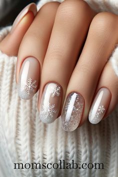 10 Snowflake Nail Art Ideas to Create a Winter Wonderland Neutral Snowflake Nails, Holiday White Nails, Winter Bridal Nails, Snow Flake Nails Design, Winter Nails With Snowflakes, Winter Snow Nails, White Snowflake Nails, Subtle Christmas Nails, Winter Snowflake Nails