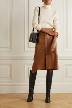 SAINT LAURENT Ribbed cashmere turtleneck sweater | NET-A-PORTER Brown Leather Skirt, Chique Outfits, Amal Clooney, Brown Skirt, Cashmere Turtleneck, Thanksgiving Outfit, Moda Vintage