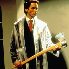 Patrick Bateman Suit, Christian Bale Patrick Bateman, Patrick Bateman Reaction Pic, Iconic Character Outfits, American Pyscho Costumes, Christian Bale 2000s, Patrick Bateman Outfit, Men Halloween Costumes Ideas, Patrick Bateman Pfp