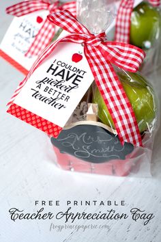 an apple teacher appreciation gift with free printable tags