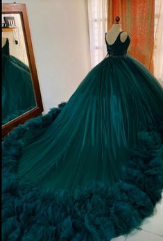 Teal Princess Dress, Teal Quinceanera Dresses, Poofy Prom Dresses, Gown Sleeves, Charro Quinceanera Dresses, Emerald Dresses