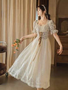 Vintage Dresses Victorian, Vintage Princess Dress, Embroidery Print, Summer Retro, Vintage Princess, Princess Dresses, Woman Dress, Print Flower