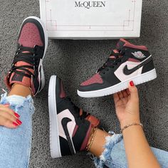 Nike Fashion Shoes, Cute Shoes Heels, All Nike Shoes, Fresh Shoes